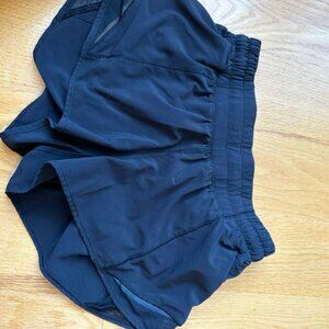 Lululemon Hotty Hot Lined Short 2.5" Black